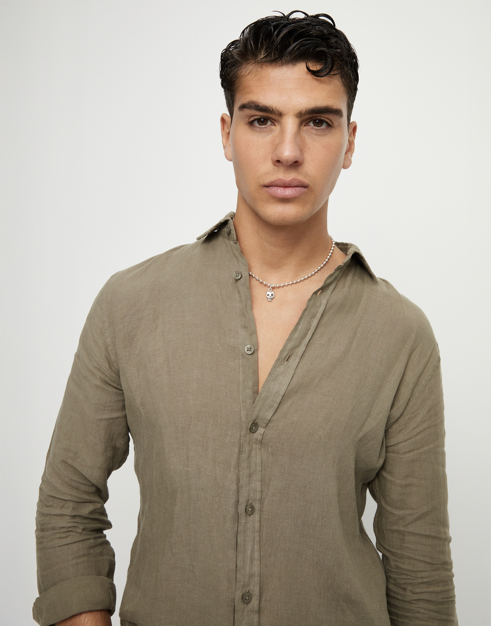 Skull shaped charm, Silver, large thumbnail