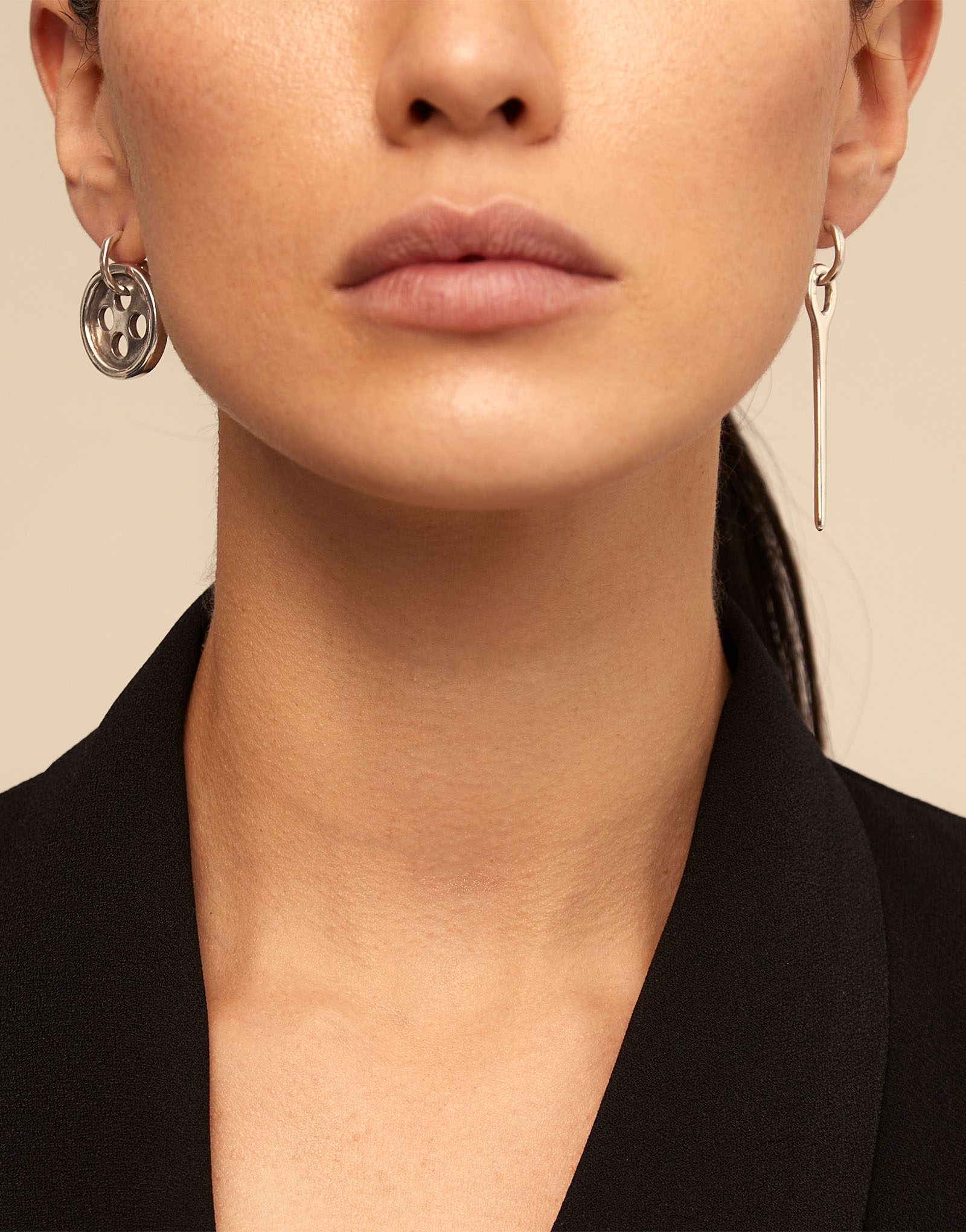 Needle and button earrings, Silver, large thumbnail