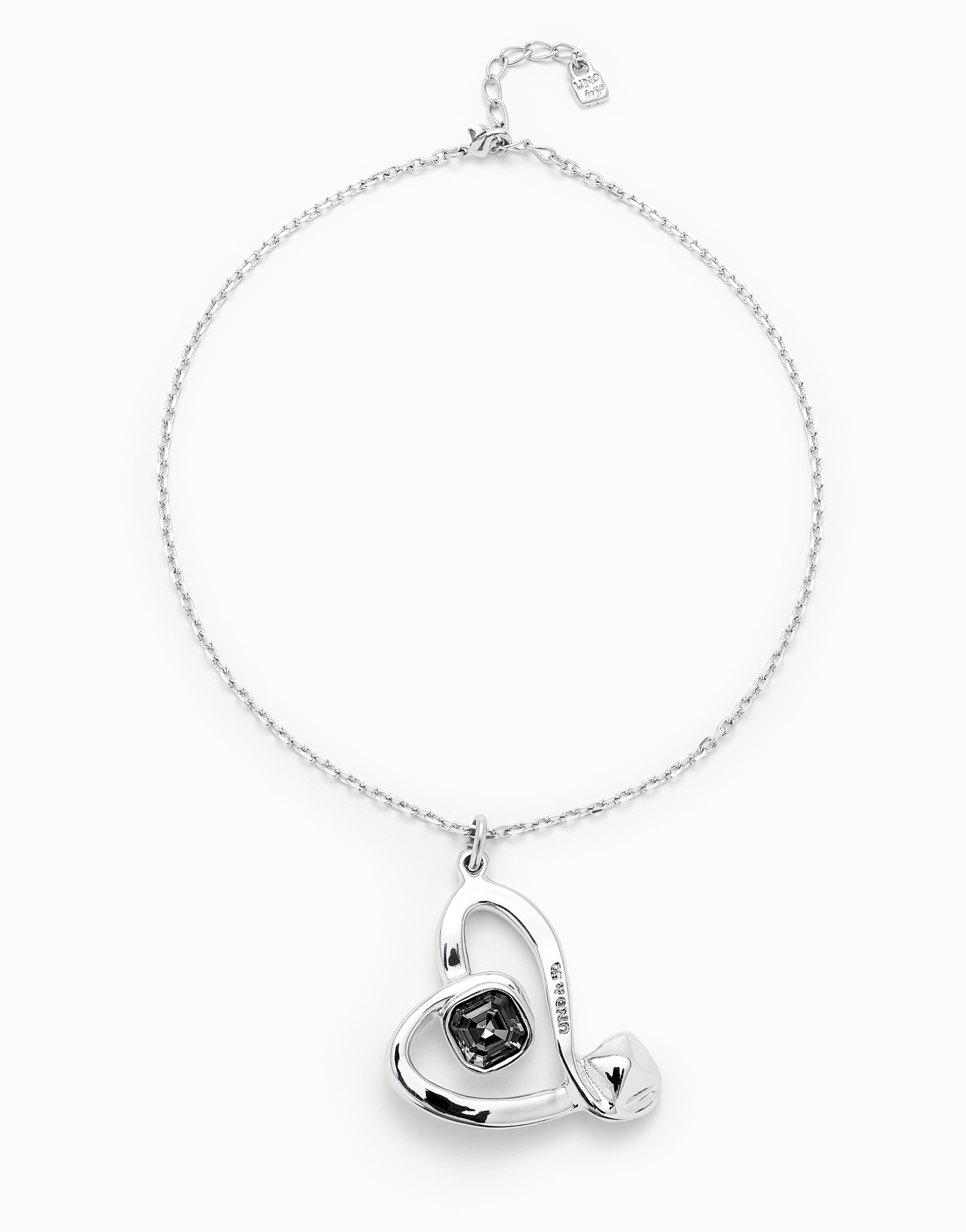 Midsize chain pendant necklace with a large heart, Silver, large thumbnail