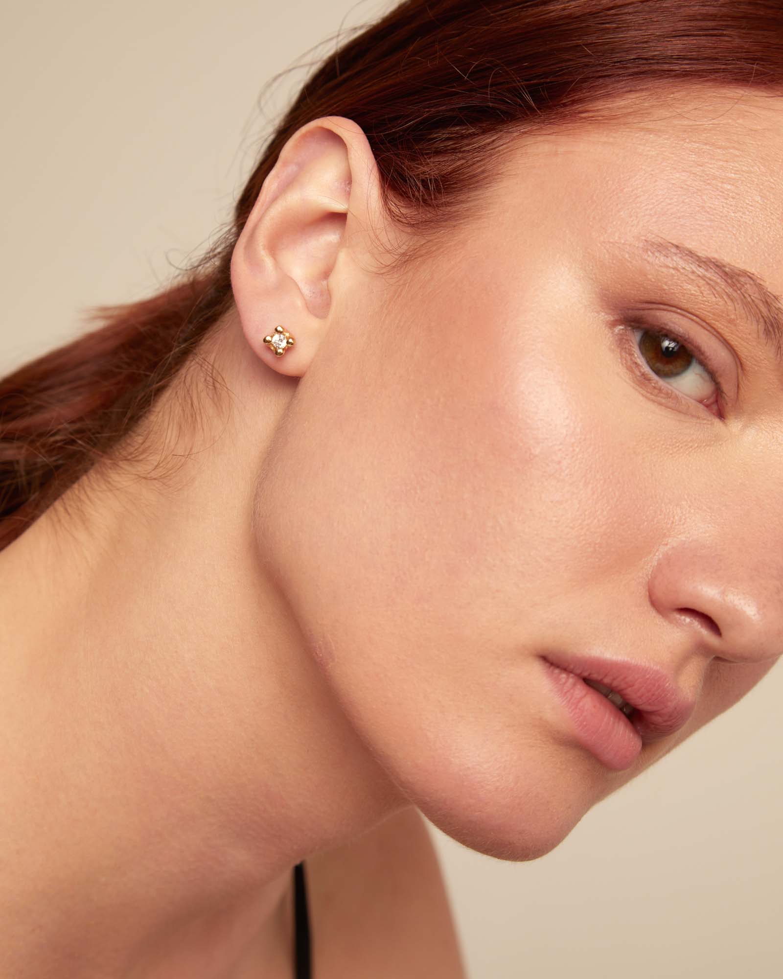 Boucles d’oreilles plaquées or 18 carats avec zircon blanc, Or, large thumbnail