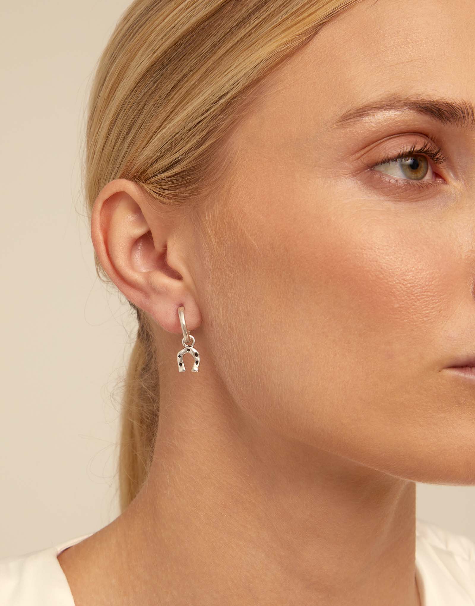 Piercing plaqué argent en forme d’anneau, Argent, large thumbnail