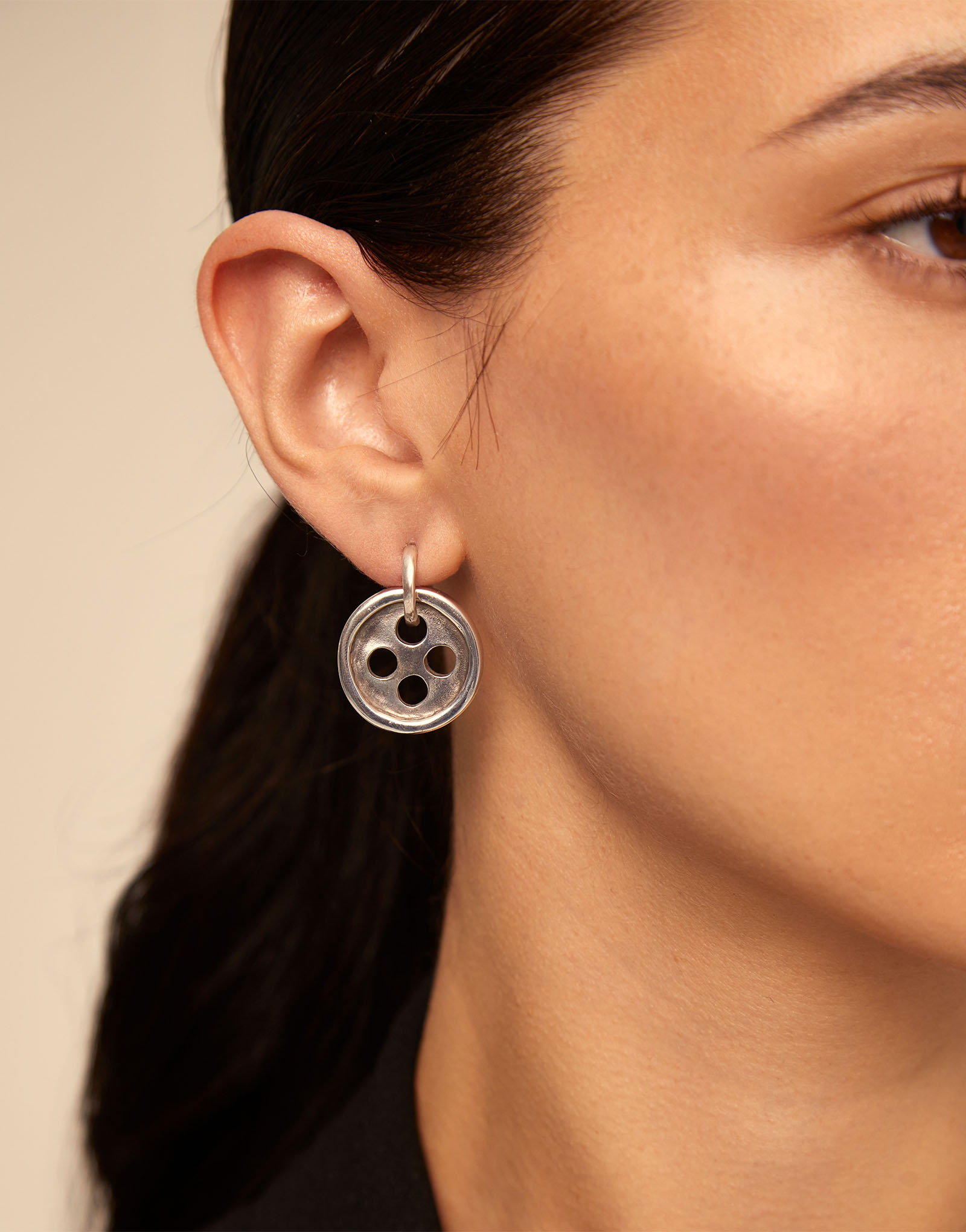 Needle and button earrings, Silver, large thumbnail
