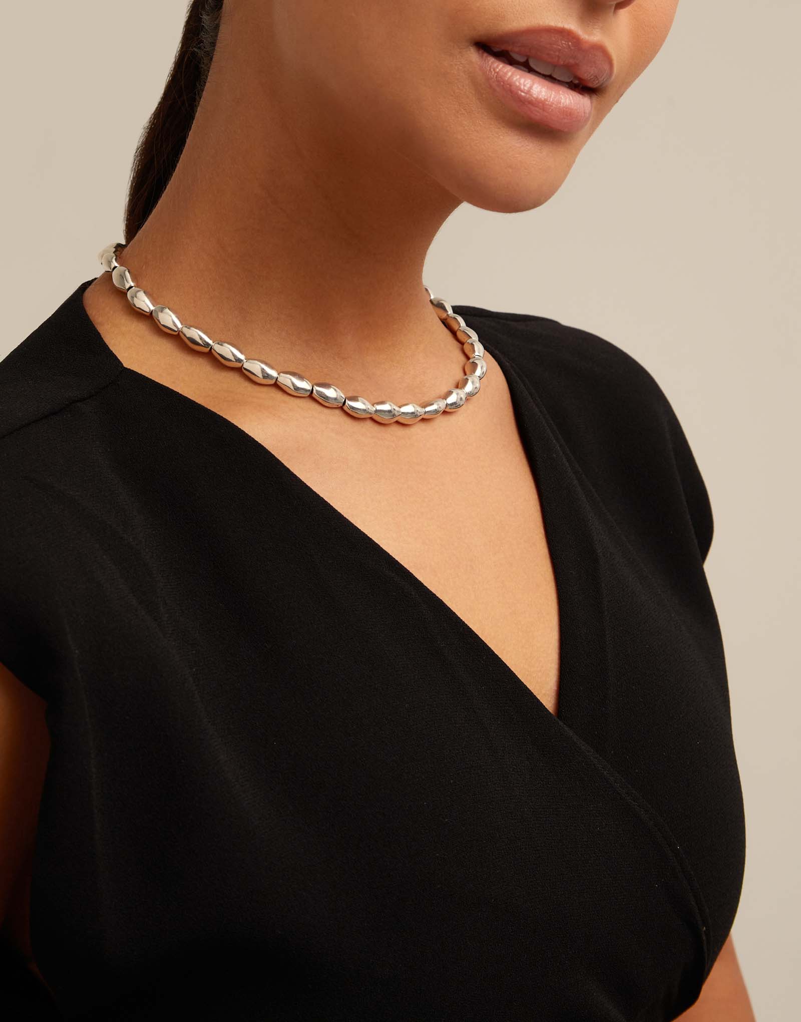 Short bead shape link necklace, Silver, large thumbnail