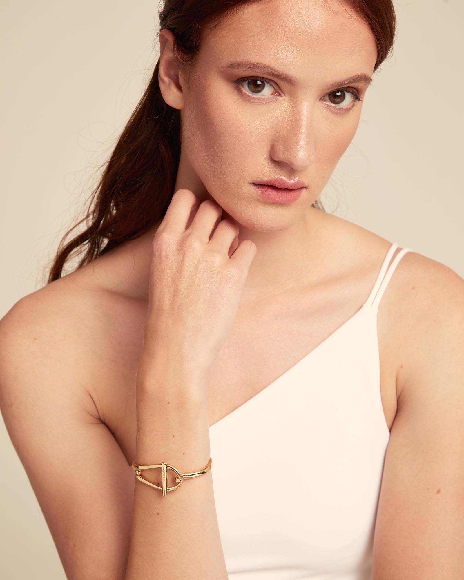 Bangle bracelet with medium sized link, Golden, large thumbnail