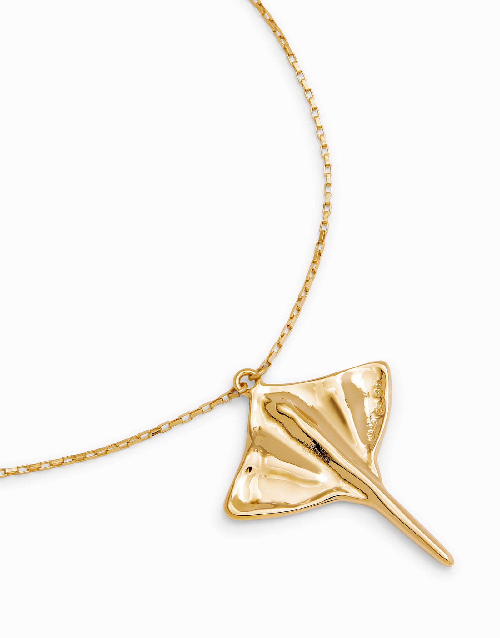 Ciondolo con catenina corta placcato oro 18k con figura manta gigante, Dorado, large thumbnail