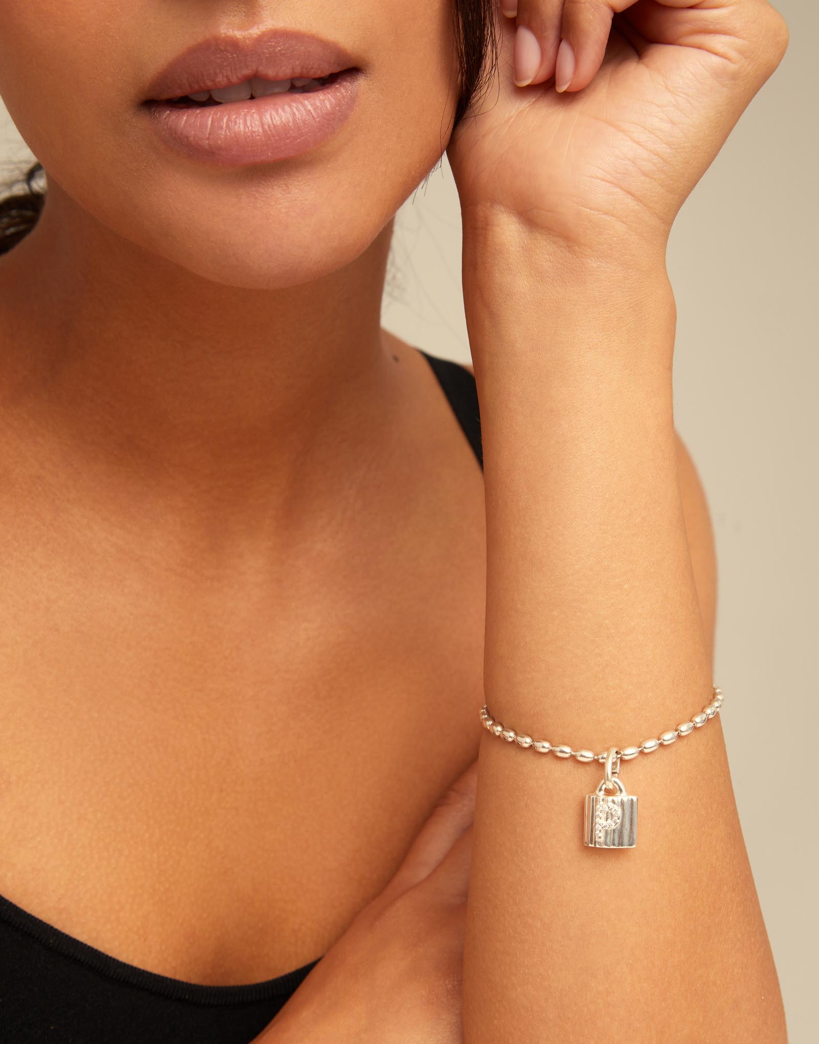 Oval link chain charm bracelet, Silver, large thumbnail