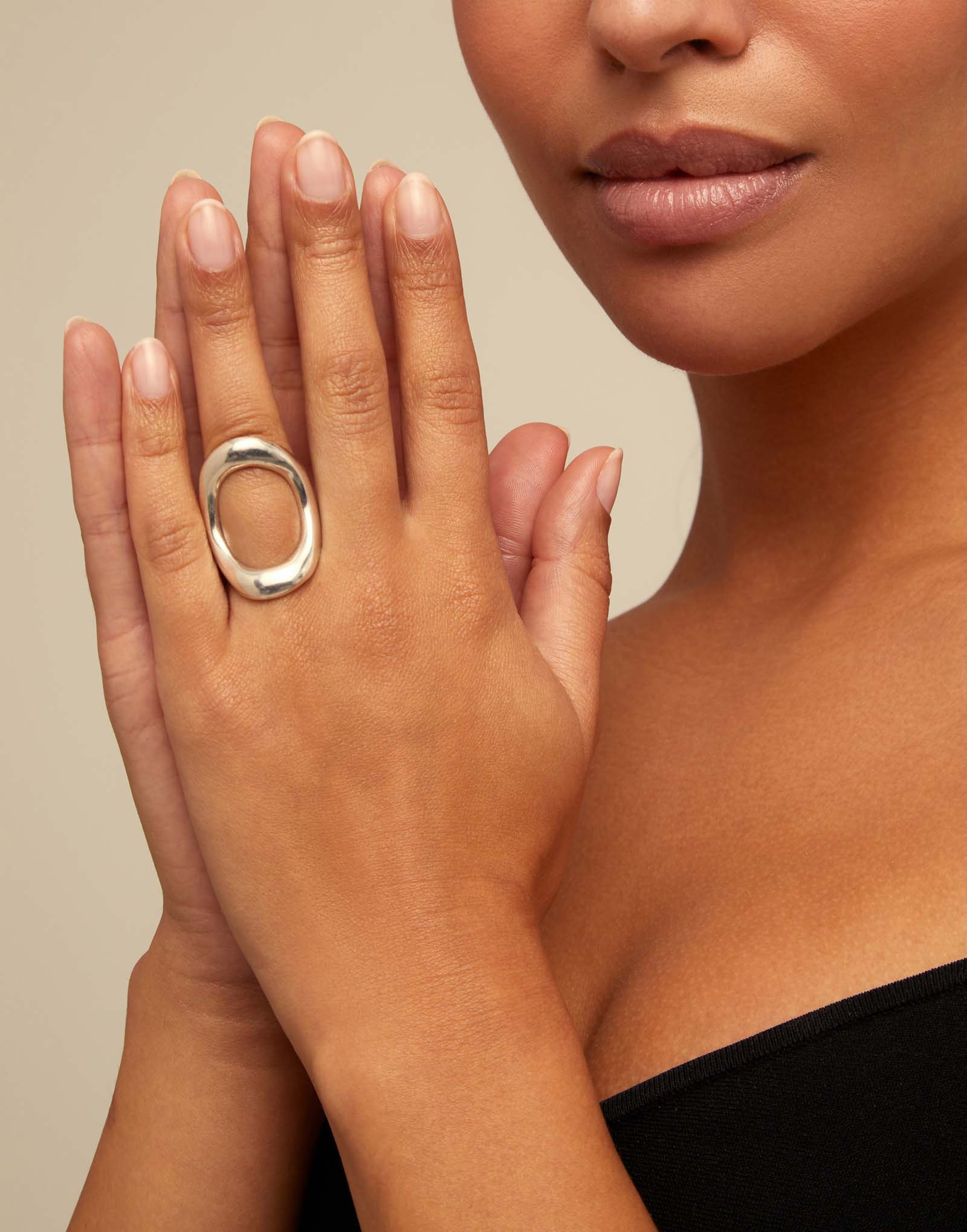 Ring with large central oval, Silver, large thumbnail