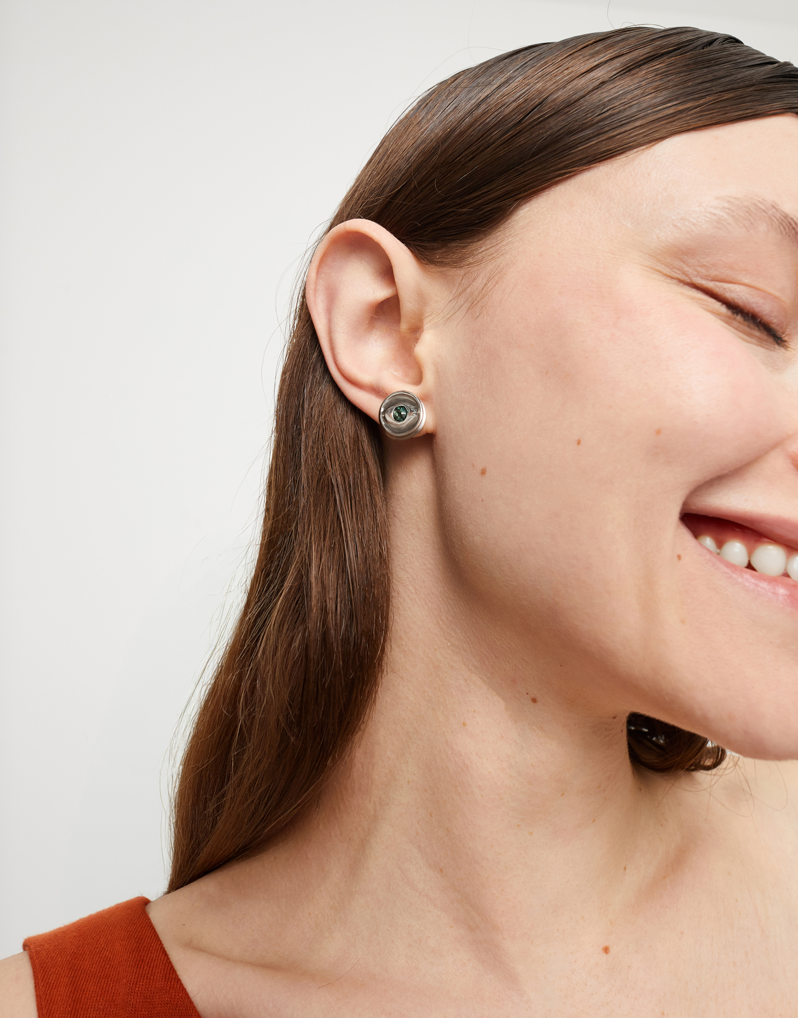 Stud earrings with green faceted crystal, Silver, large thumbnail