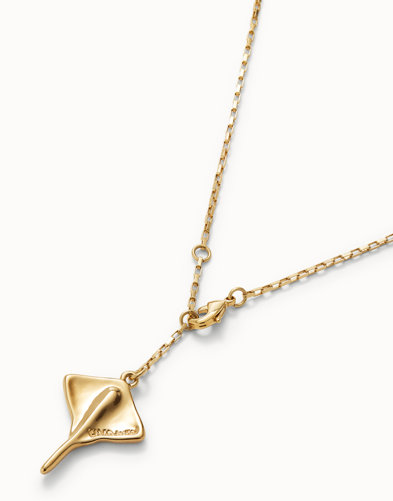 Ciondolo con catenina corta placcato oro 18k con figura manta gigante, Dorado, large thumbnail