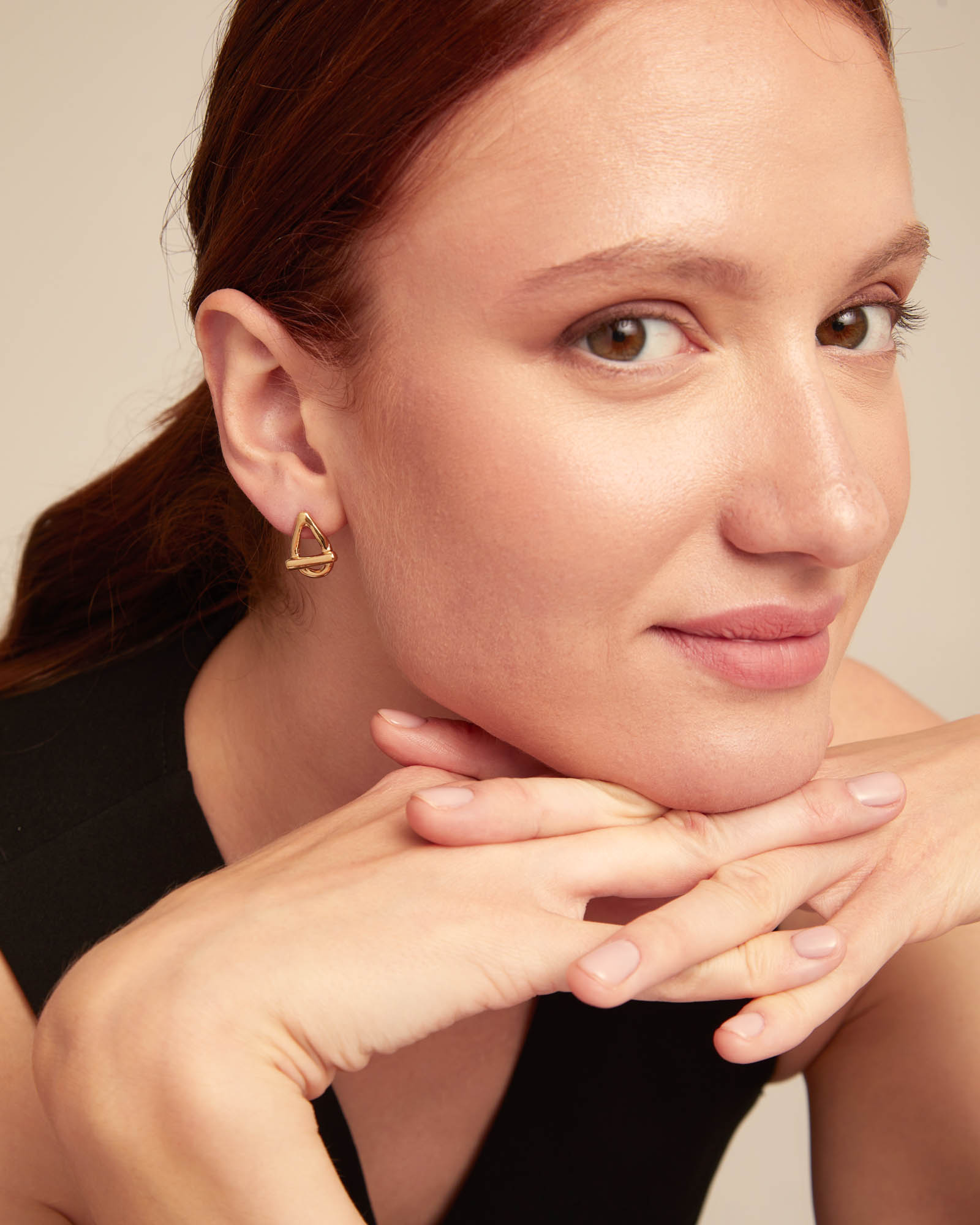 Drop oval link shaped earrings, Golden, large thumbnail