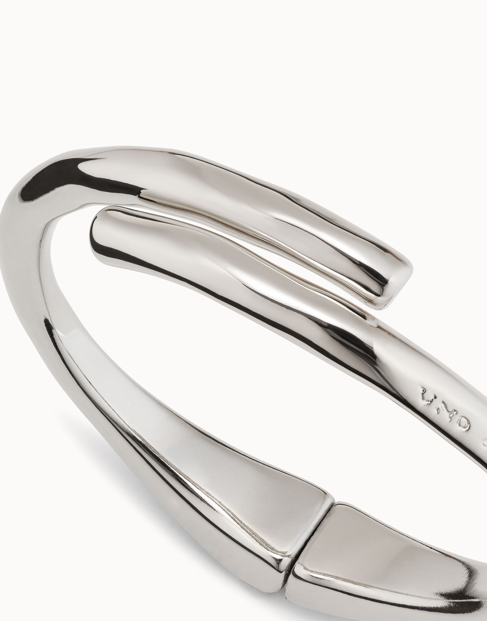 Tubular shaped bangle bracelet, Silver, large thumbnail