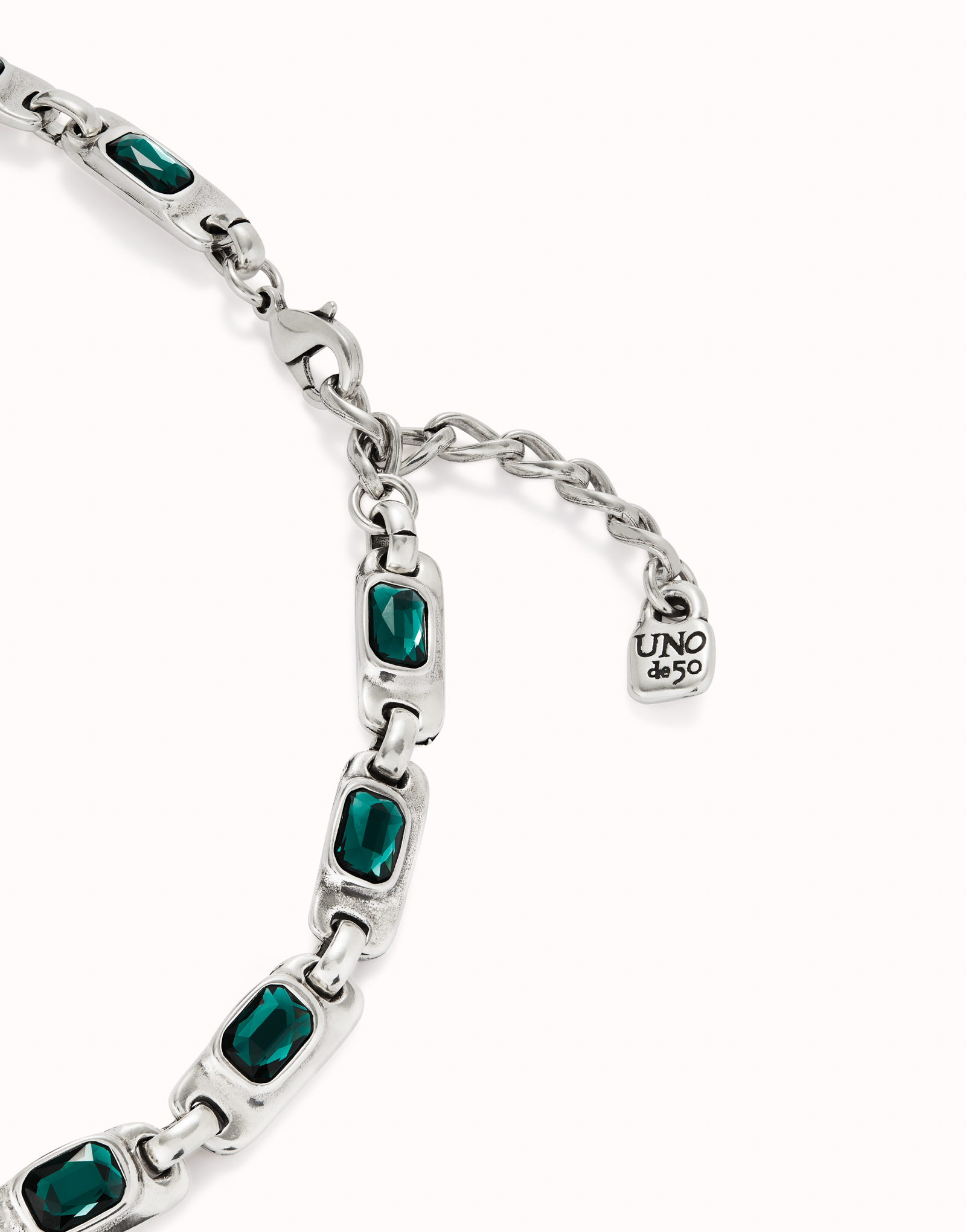Short necklace with green crystals, Silver, large thumbnail