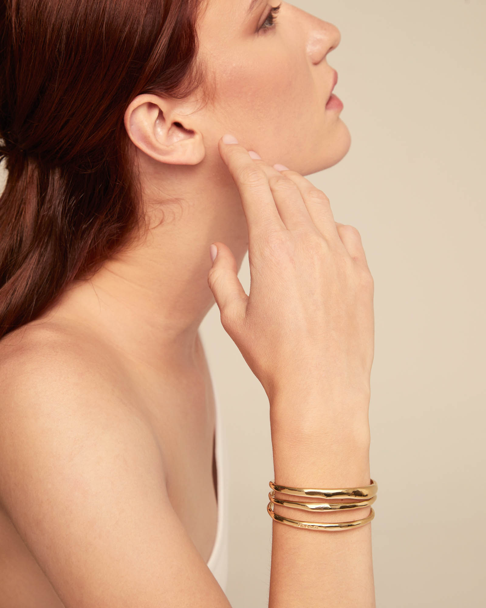 Pulsera rígida triple bañada en plata de ley, Dorado, large thumbnail