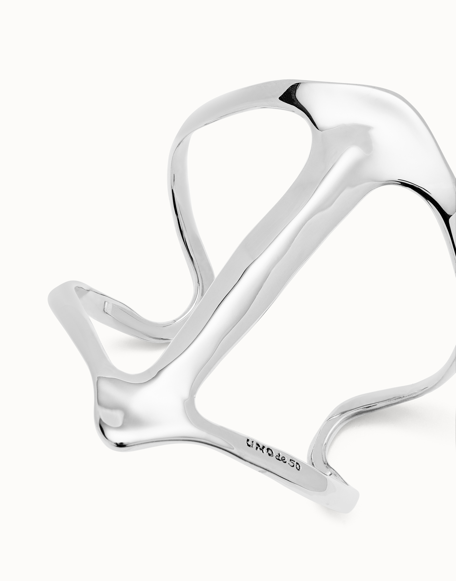 Bracciale rigido placcato argento Sterling con struttura di manta gigante e topazi., Argent, large thumbnail